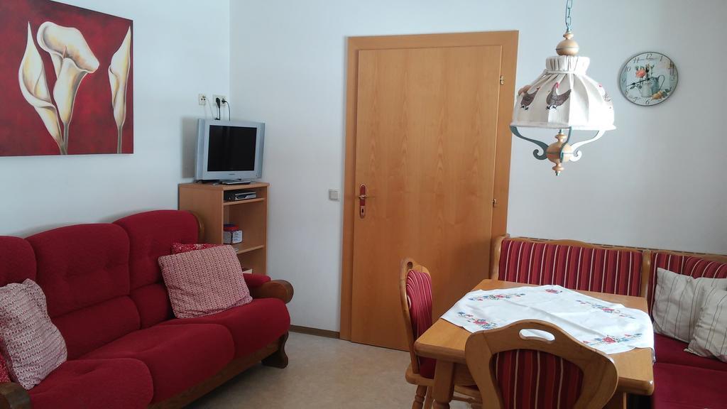 סנט מרטין אם טננגבריגה Apartment Knablhof חדר תמונה